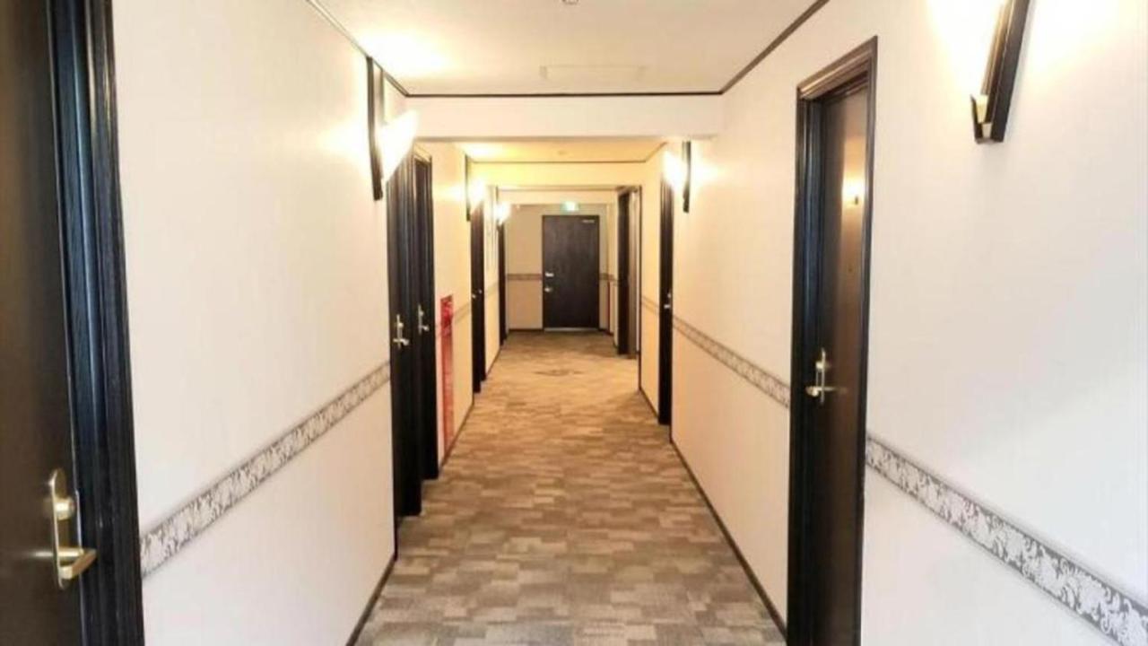 Toyoko Inn Shin-Osaka Chuo-Guchi Honkan Εξωτερικό φωτογραφία